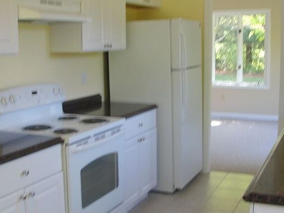 3rd image of 13246 Dowdy Ln