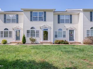 212 Amanda Ln APT 4, Bristol, TN 37620
