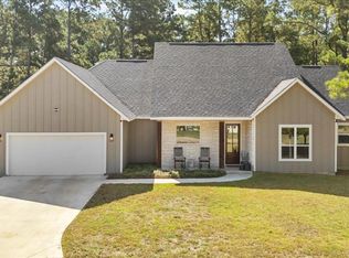 133 Lake Point Way, Bastrop, TX 78602