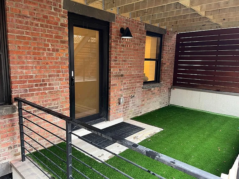 116 Wayne St #1 — Photo 14
