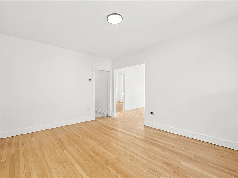 430 Cinnaminson Ave #2 — Photo 19