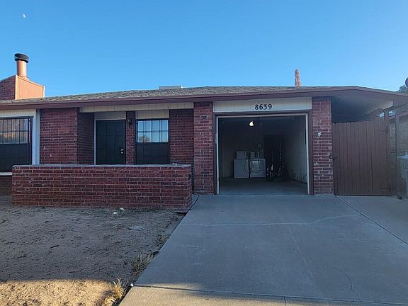 2nd image of 8639 Chinchilla Ln