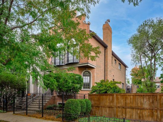 2320 W Charleston St, Chicago, IL 60647