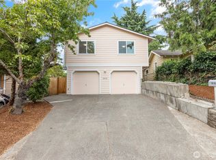 5016 26th Ave SW, Seattle, WA 98106