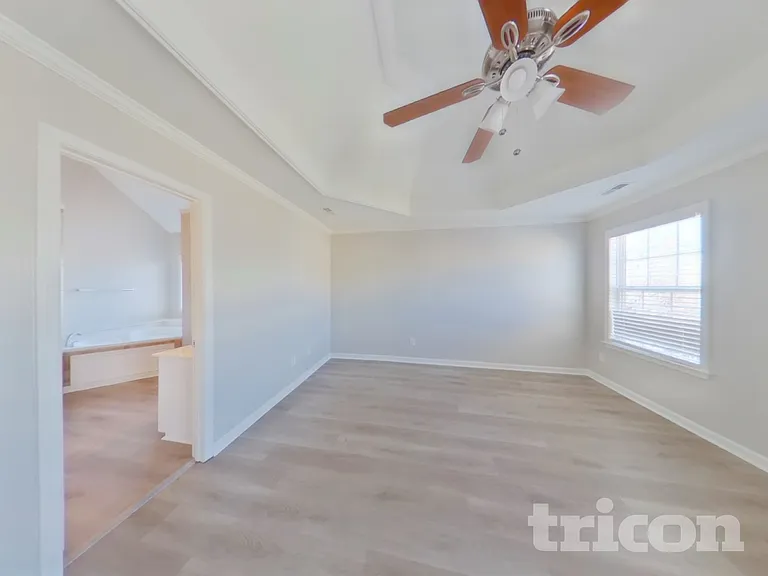 3031 Farmville Cir — Photo 10
