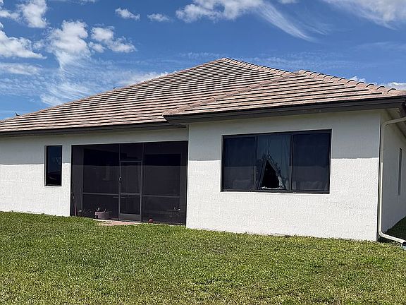 4th image of 5065 Gambero Way
