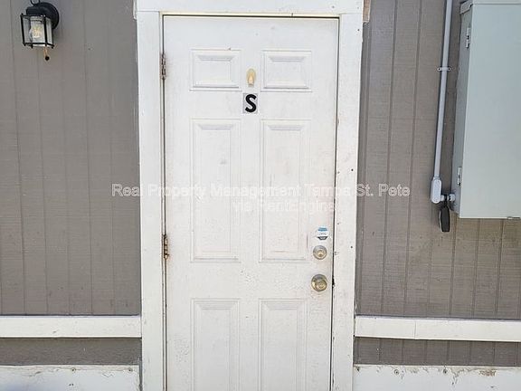4th image of 618 17th Ave S #S