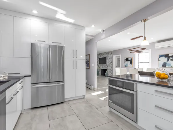 83-34 116th Street image 10 of 25