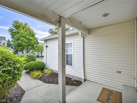5th image of 4226 River Ridge Dr