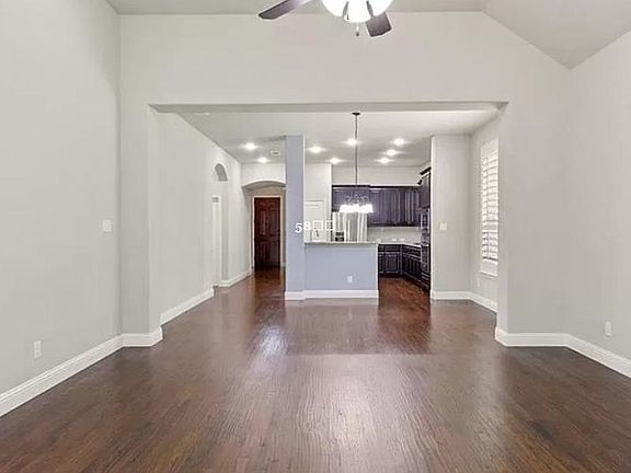 5th image of 5504 Fringetree Dr