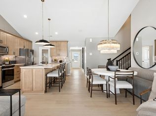 1663 Lund Way, Shakopee, MN 55379
