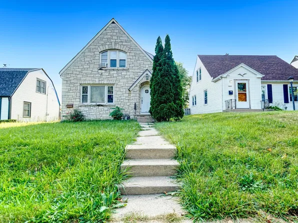 3653 South 19th STREET, Milwaukee, WI 53215