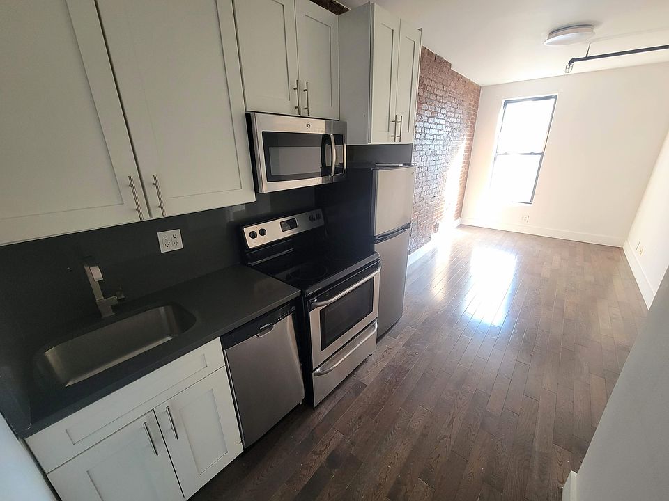 2nd image of 222 W 139th St APT 5