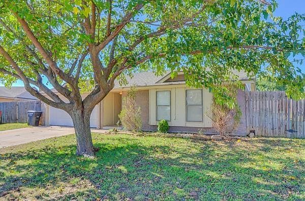 1st image of 1301 Aspen Dr