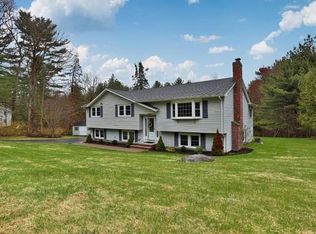 16 Westward Cir, North Reading, MA 01864