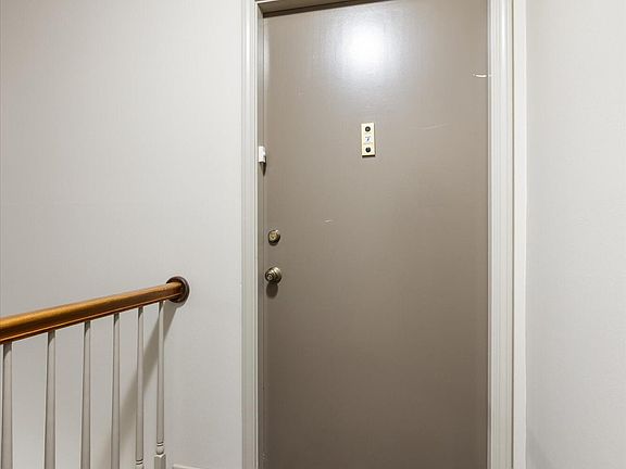 2nd image of 201 Ramsgate Gardens Ct APT 104