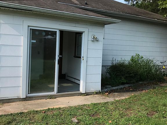 4th image of 116 Oak Glen Rd