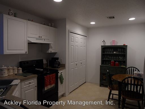 4th image of 4939 Ava Pointe Dr