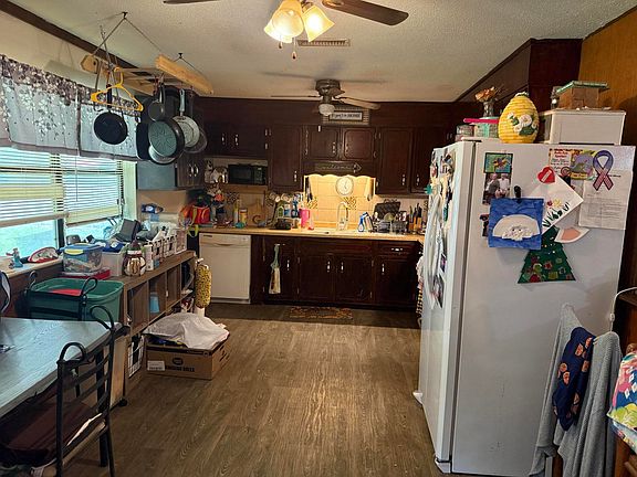 3rd image of 107 Georgia Ln