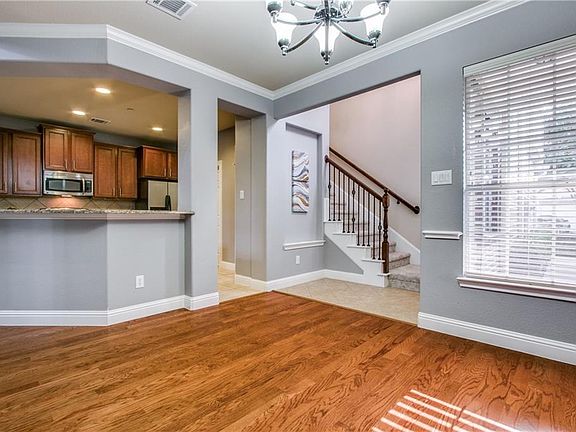 5th image of 2972 Sicily Way #1003