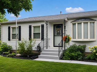 1312 Dakota Dr, Ottawa, IL 61350