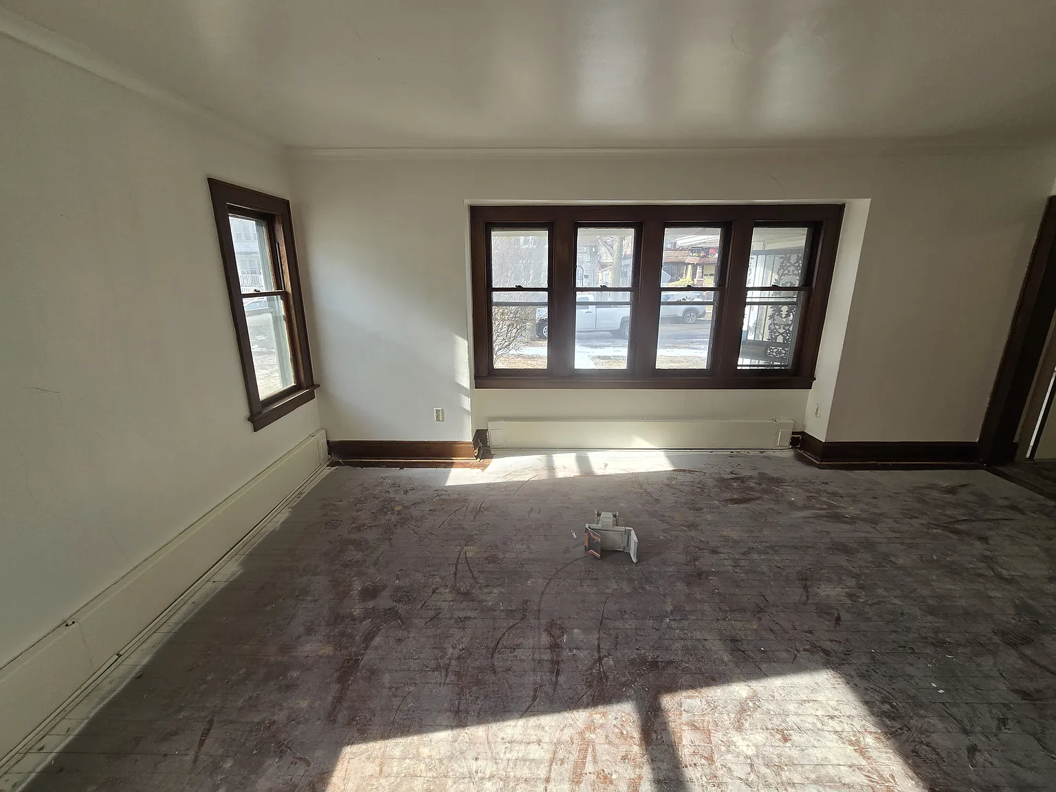 3 bed, $1,800 — Photo 4