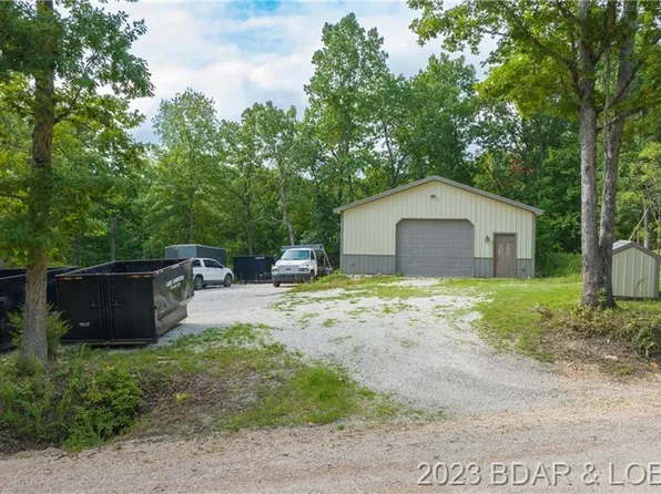 120 Shangrila Dr, Sunrise Beach, MO 65079