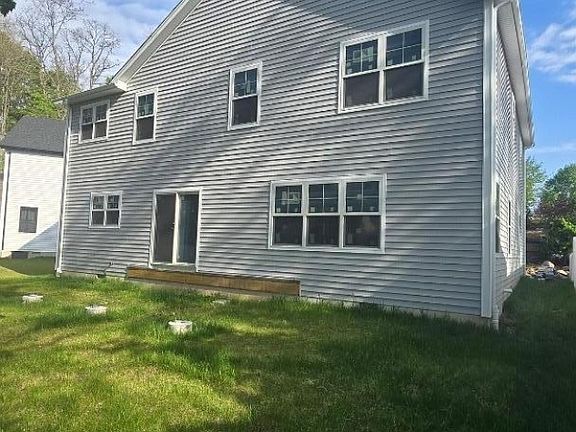 2nd image of 2 Ashley Ct