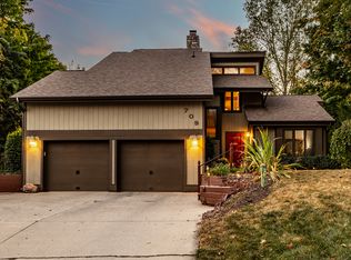 709 Pleasant Point Cir, Cicero, IN 46034