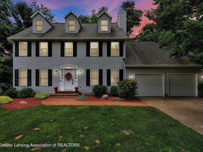 1204 Burlington Dr, Grand Ledge, MI, 48837