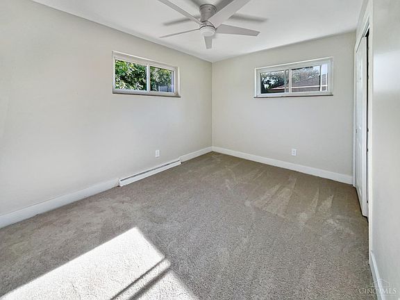 5th image of 2557 Altura Dr