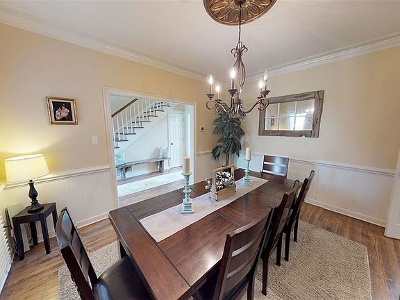 4th image of 2446 Eagleridge Ln