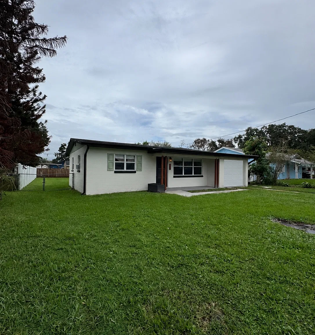 2 bed, 754 sqft, $1,800 — Photo 2