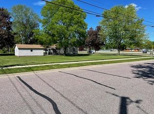 405 Hemlock St, Sauk City, WI 53583