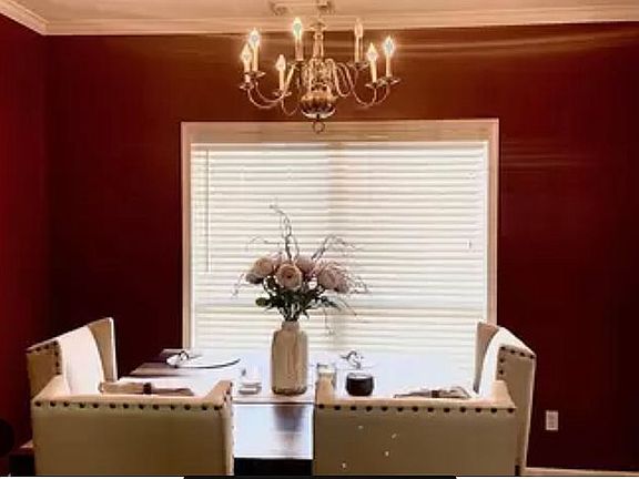 5th image of 1126 Wisteria Dr