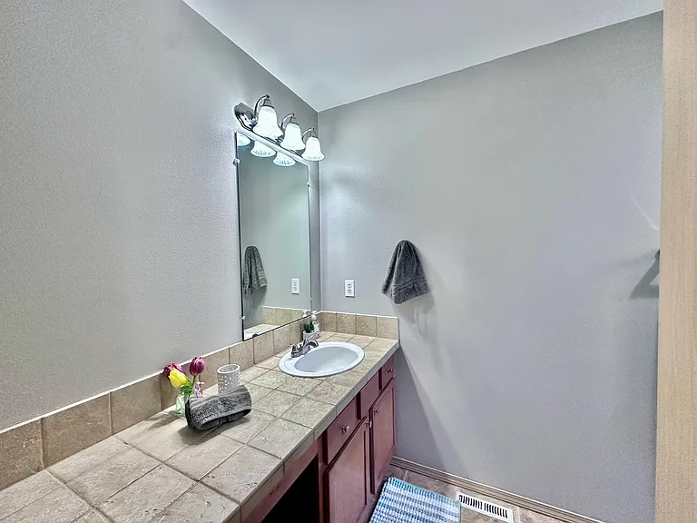 33814 SE Sorenson St — Photo 15