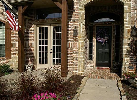 2nd image of 407 Scarlet Dr