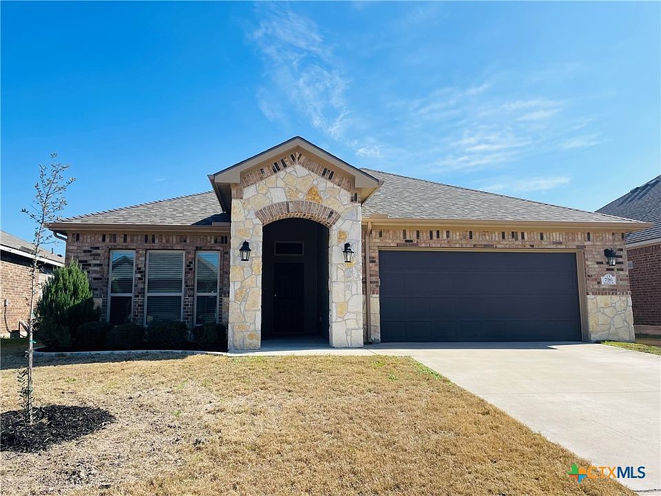 1st image of 726 Dunford Dr