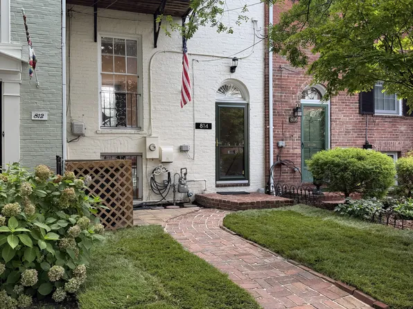 814 S Pitt St, Alexandria, VA 22314