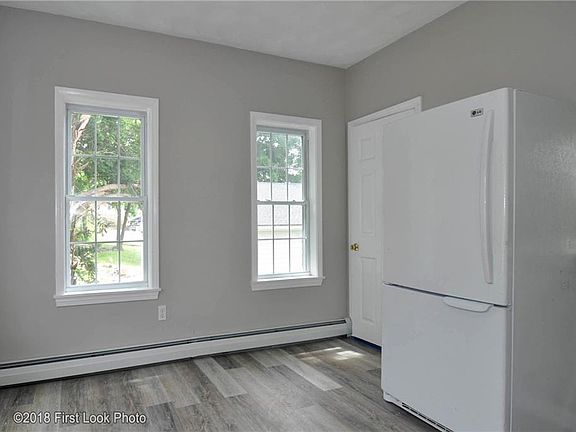 4th image of 25 Nestor St