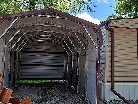 2nd image of 1002 W Gage St Lot 5