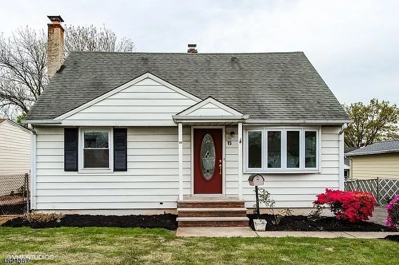 15 Hull Dr photo 1