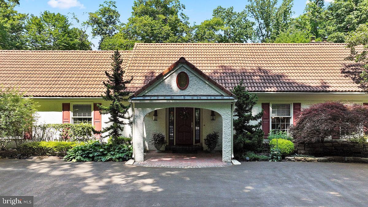 9 Hunt Club Ln, Malvern, PA 19355 Zillow