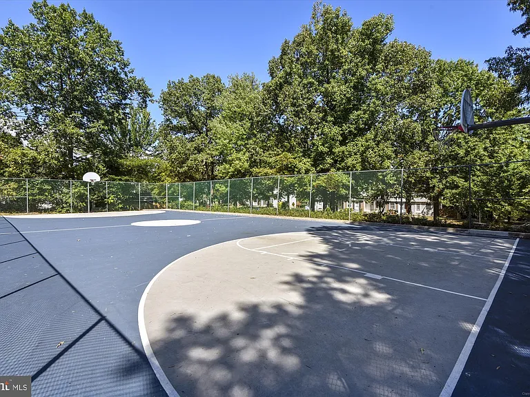 3512 Old Crown Dr — Photo 23
