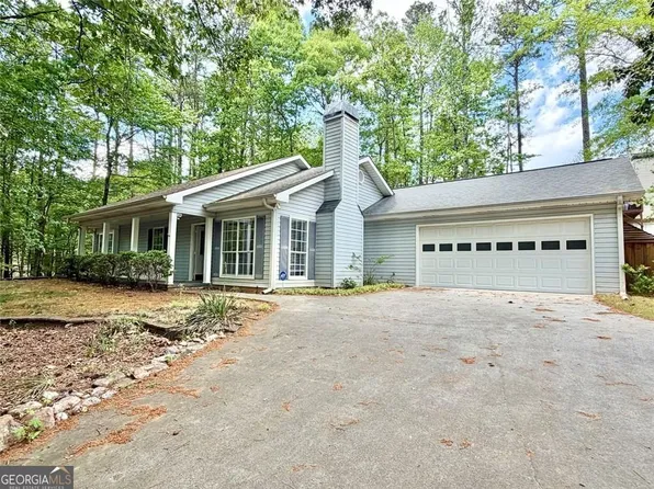 7304 Tara Dr, Villa Rica, GA 30180