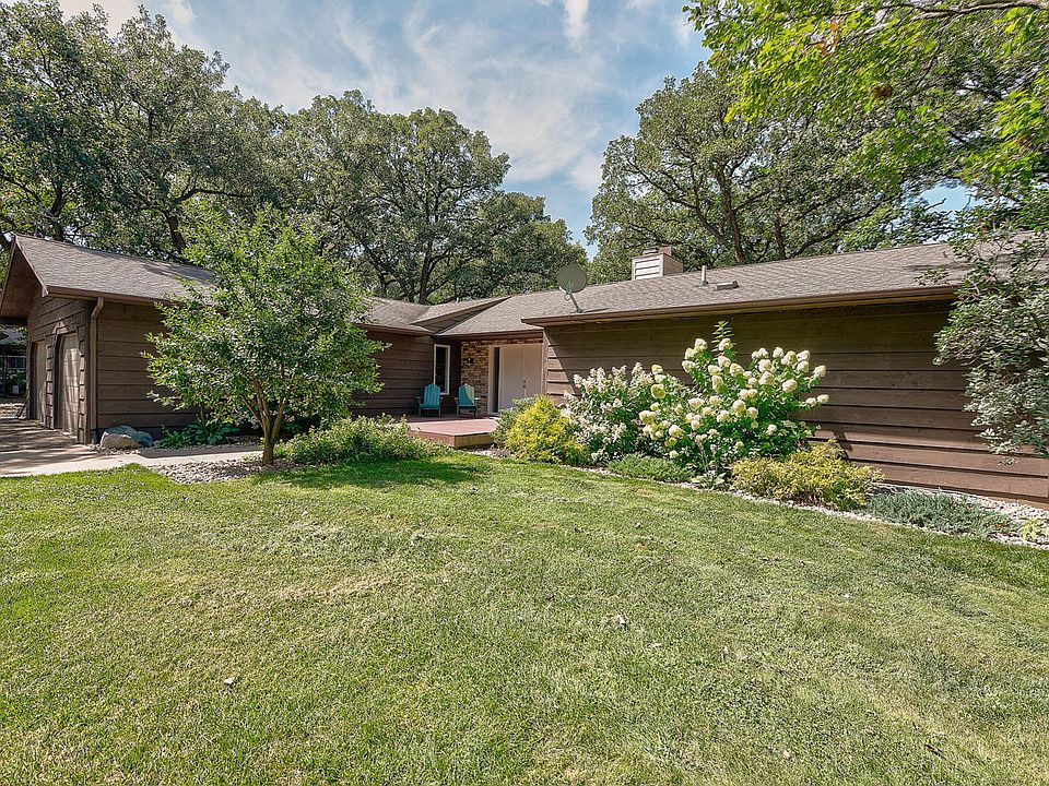 1st image of 1975 225th St