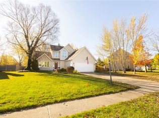 35271 Nikki Ave, North Ridgeville, OH 44039