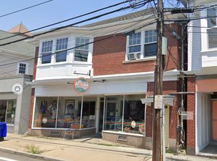 18 Child St, Warren, RI 02885
