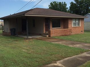 1318 Pardew St, Jonesboro, AR 72401