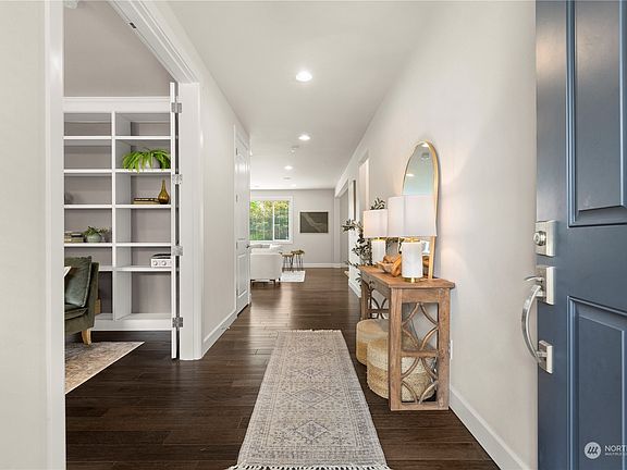 2nd image of 17305 114th Avenue E